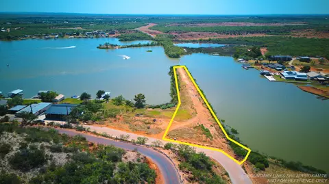 2269 Hillside Dr, San Angelo, TX 76904