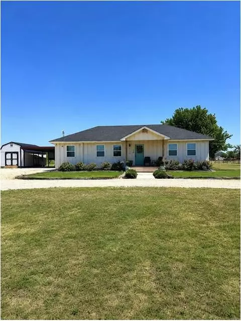 10766 Emmitt Ln, San Angelo, TX 76901