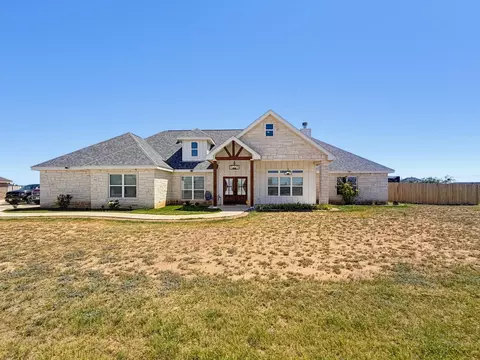5429 Grey Wolf Ln, San Angelo, TX 76901