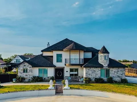 905 Ashford Dr, San Angelo, TX 76901