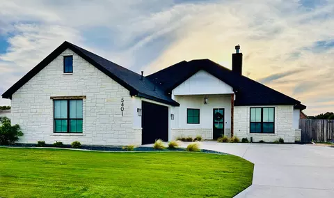 5401 Riviera Ln, San Angelo, TX 76904