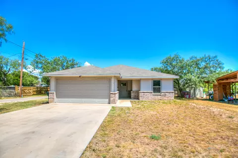 908 N Garfield St, San Angelo, TX 76901