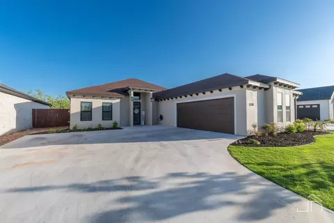 5318 Riviera Ln, San Angelo, TX 76904