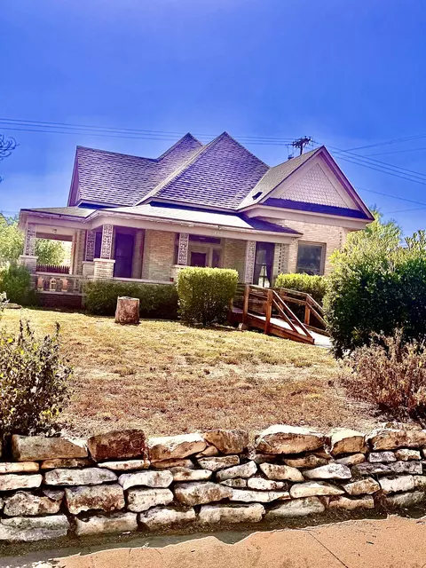 425 N Washington St, San Angelo, TX 76901