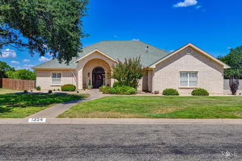 1354 Gleneagles Dr, San Angelo, TX 76904
