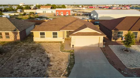 814 Fisher St, San Angelo, TX 76901