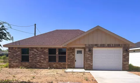 430 E 45th St, San Angelo, TX 76903