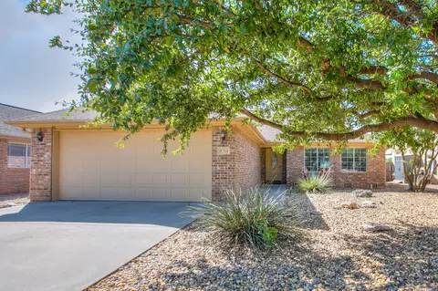 4714 Oak Grove Blvd, San Angelo, TX 76904