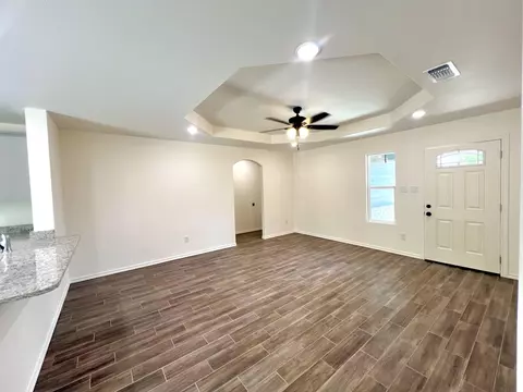 1407 Parker St, San Angelo, TX 76901