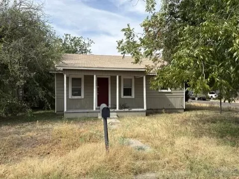 823 N Jackson St, San Angelo, TX 76901