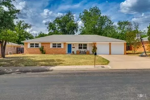 257 Glenna Dr, San Angelo, TX 76901