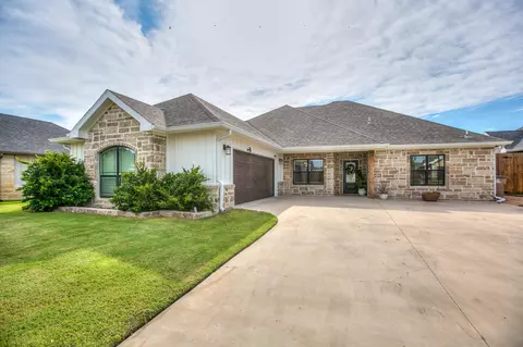 2025 Silver Creek Ct, San Angelo, TX 76904