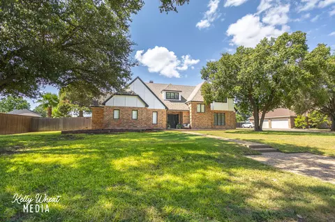6609 Pinehurst Dr, San Angelo, TX 76904