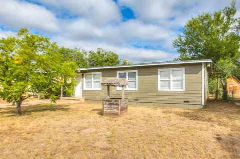 1134 E 24th St, San Angelo, TX 76903