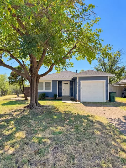 1951 Guadalupe St, San Angelo, TX 76901