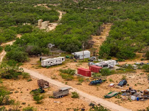 375 Exxon Rd, Robert Lee, TX 76945 photo 25