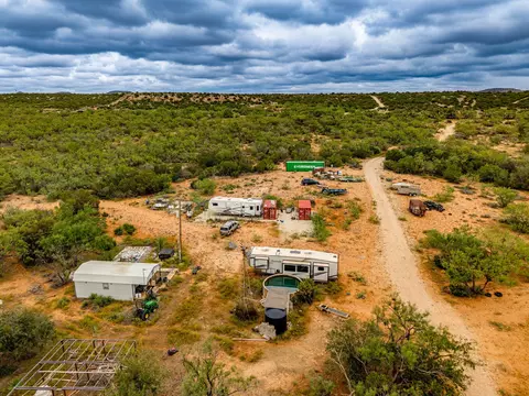 375 Exxon Rd, Robert Lee, TX 76945 photo 29