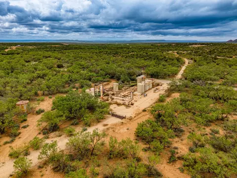 375 Exxon Rd, Robert Lee, TX 76945 photo 31