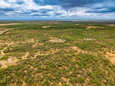 375 Exxon Rd, Robert Lee, TX 76945 photo 8