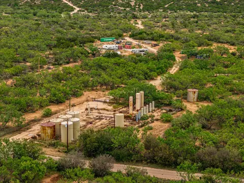 375 Exxon Rd, Robert Lee, TX 76945 photo 35