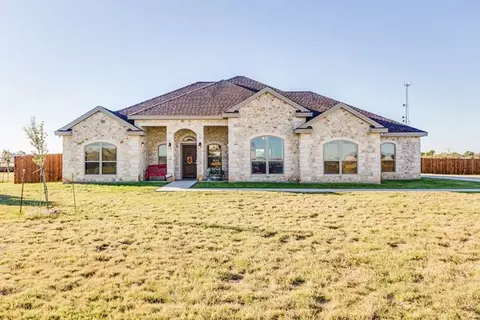 8125 Waterloo Dr, Wall, TX 76957 photo 1