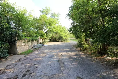 302 11th St, Ozona, TX 76943 photo 33