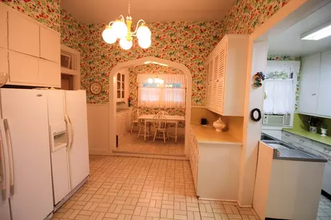 302 11th St, Ozona, TX 76943 photo 9
