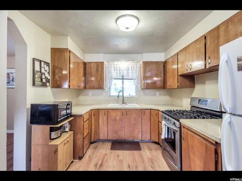 826 W 100 S, Orem, UT 84058 photo 13