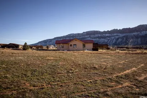 4265 E Lipizzan Jump #18, Moab, UT 84532 photo 3