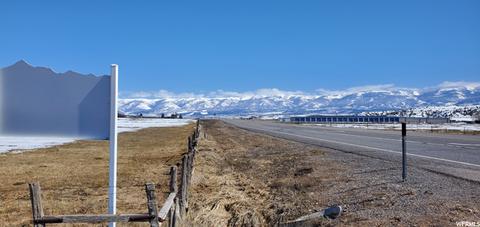 17560 N Race Track Rd E, Moroni, UT 84646 photo 3