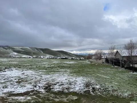 1348 E Cassity Dr S, Tooele, UT 84074