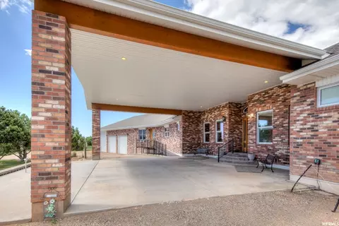 422 S Creek Rd, Monticello, UT 84535