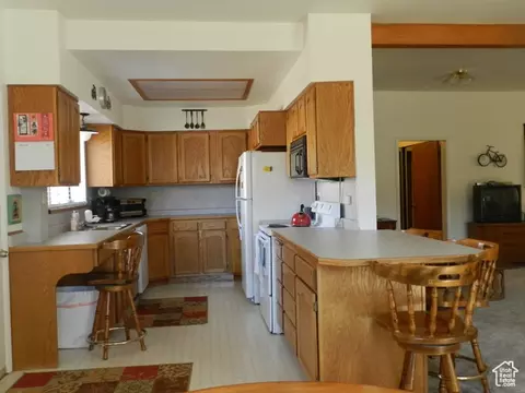 195 E 200 N, Moab, UT 84532 photo 27