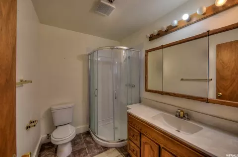 195 E 200 N, Moab, UT 84532 photo 32