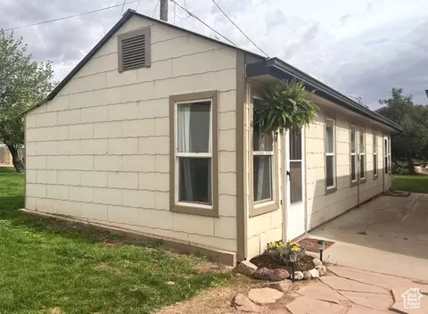 195 E 200 N, Moab, UT 84532 photo 41