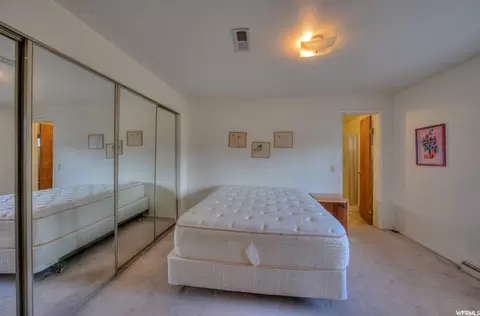 195 E 200 N, Moab, UT 84532 photo 33
