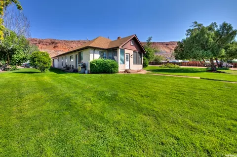 195 E 200 N, Moab, UT 84532 photo 10