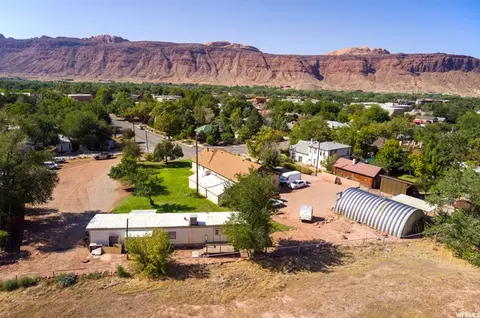 195 E 200 N, Moab, UT 84532 photo 5