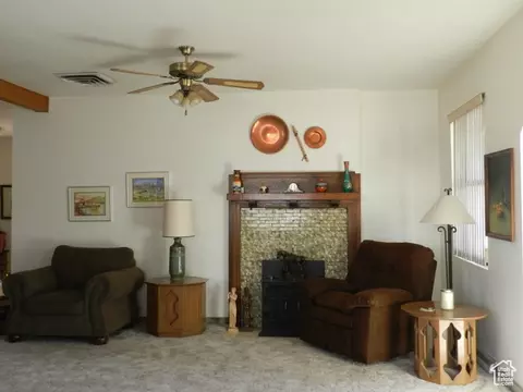 195 E 200 N, Moab, UT 84532 photo 22