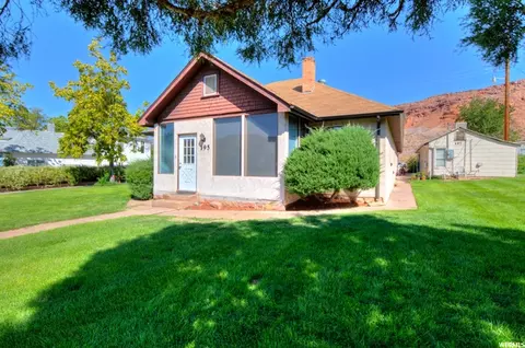 195 E 200 N, Moab, UT 84532 photo 11