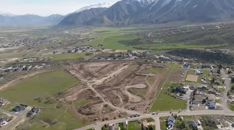 591 E Longview Dr N #6, Elk Ridge, UT 84651
