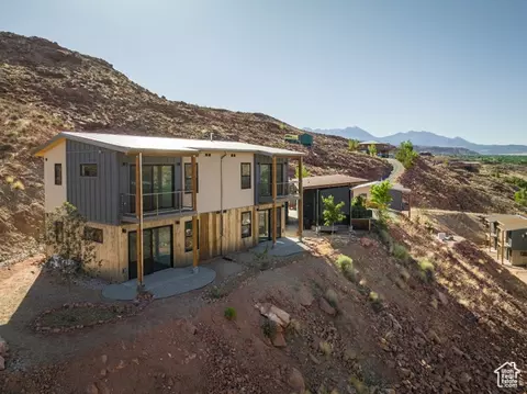 Exterior - 1185 S Murphy Ln #402B, Moab, UT 84532 photo 6 of 14