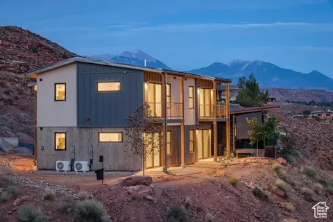 Exterior - 1185 S Murphy Ln #402B, Moab, UT 84532 photo 7 of 11