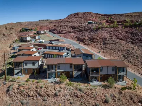 View/Area - 1185 S Murphy Ln #402B, Moab, UT 84532 photo 2 of 5