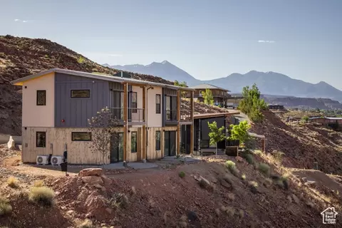 Exterior - 1185 S Murphy Ln #402B, Moab, UT 84532 photo 7 of 14