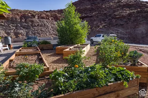 Exterior - 1185 S Murphy Ln #402B, Moab, UT 84532 photo 5 of 11