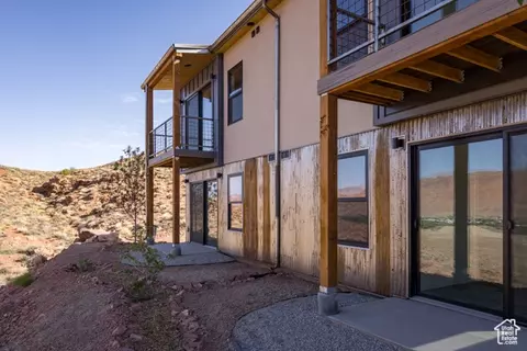 Exterior - 1185 S Murphy Ln #402B, Moab, UT 84532 photo 2 of 14