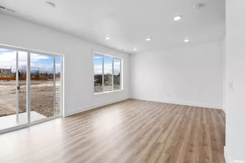 2652 W Maple St #281, Mapleton, UT 84664 photo 6