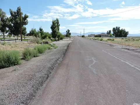 901 E 750 N, Delta, UT 84624 photo 2