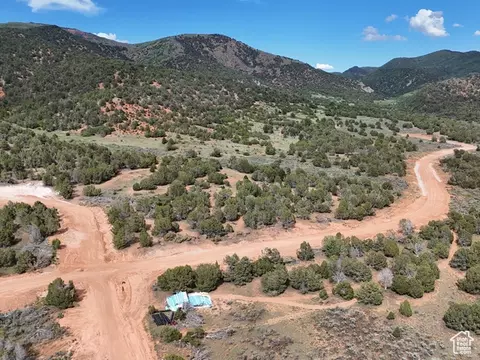 5179 E Cougar Run Rd #29, Birdseye, UT 84629